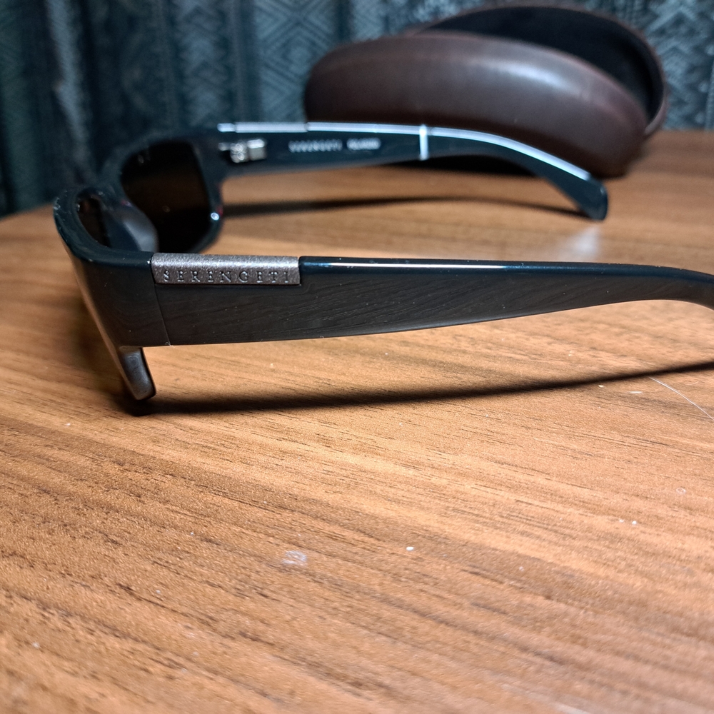 Serengeti Polarized Sunglasses - Picture 5 of 10